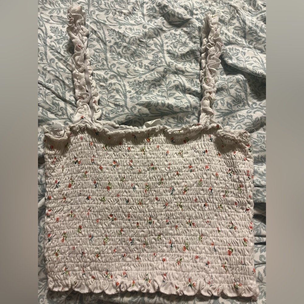Pacsun floral white cropped cami